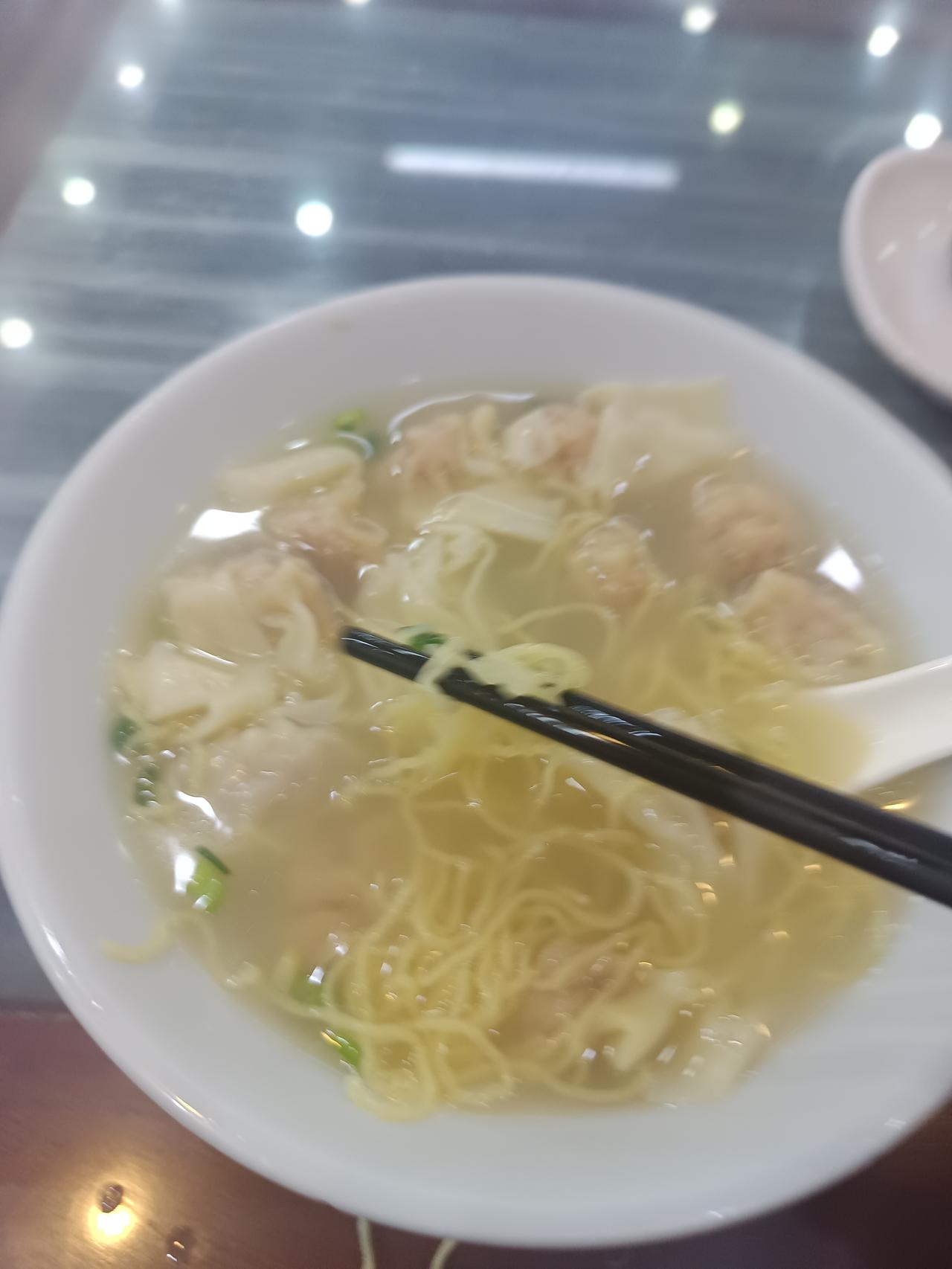 我终于知道
为什么今一，开了这么多年
却依然这样的水准了



你敢相信吗？这碗