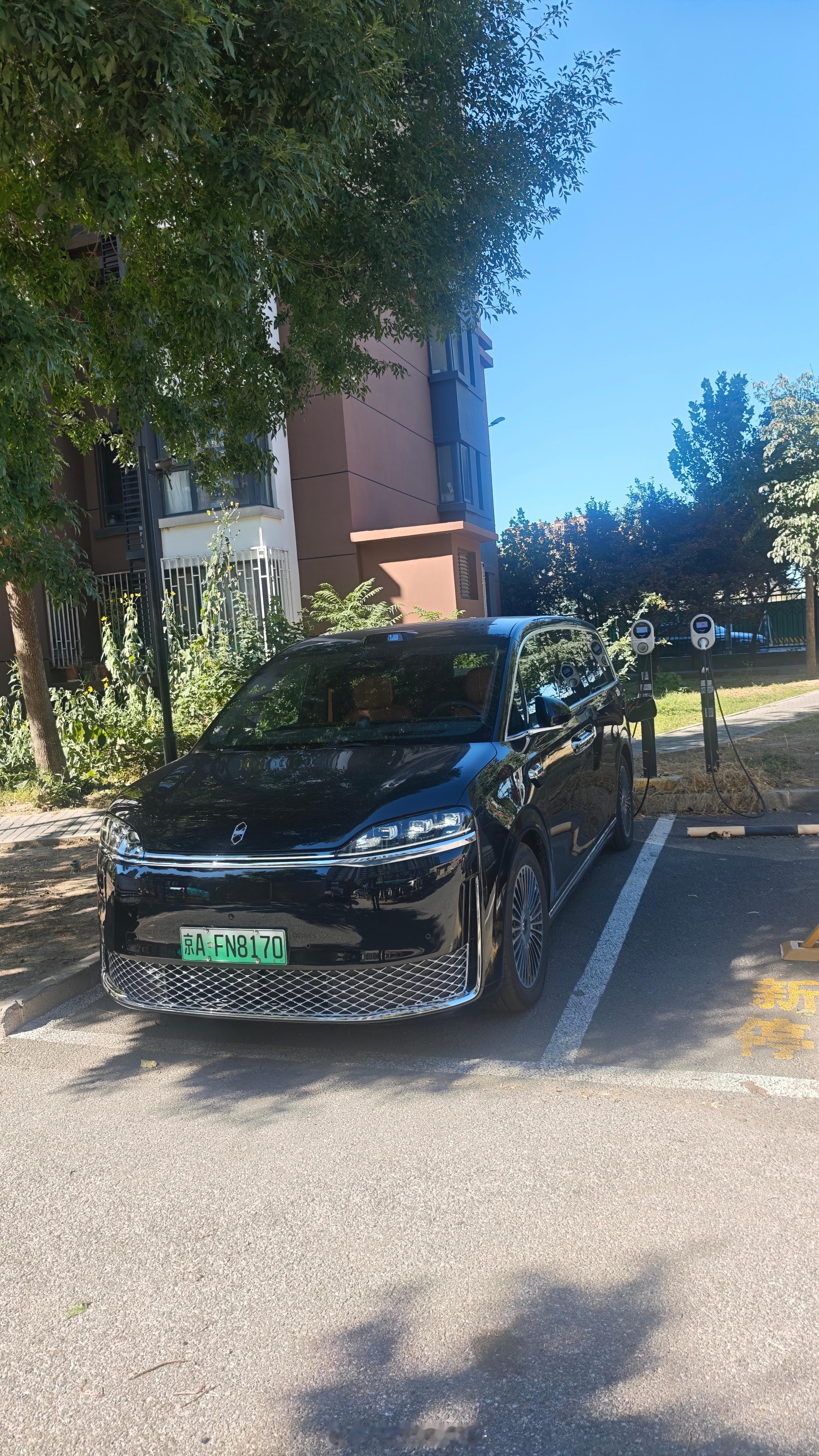 国庆开了几天智界v9 有点不想还车了[哇] ​​​