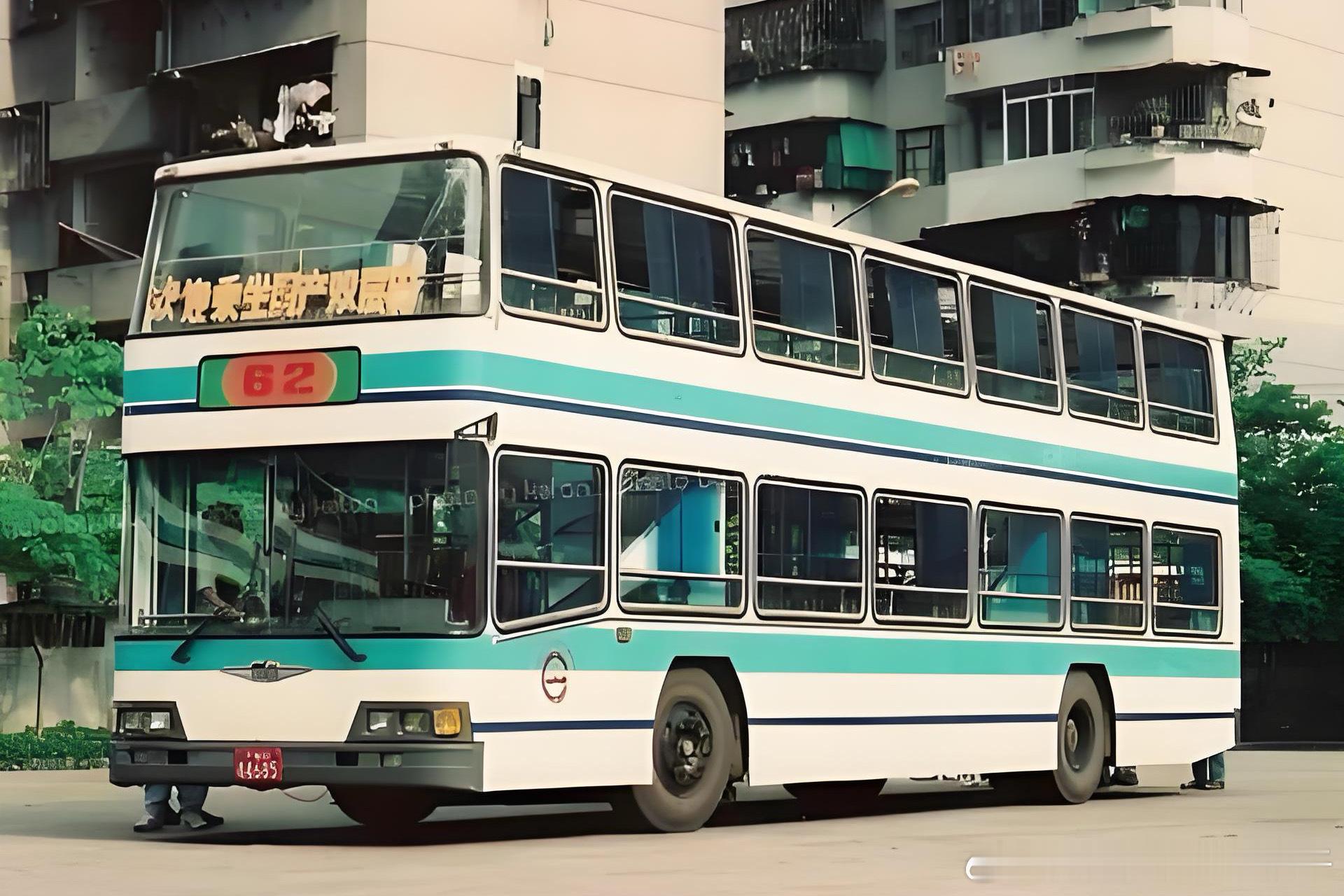 八十年代双层巴士