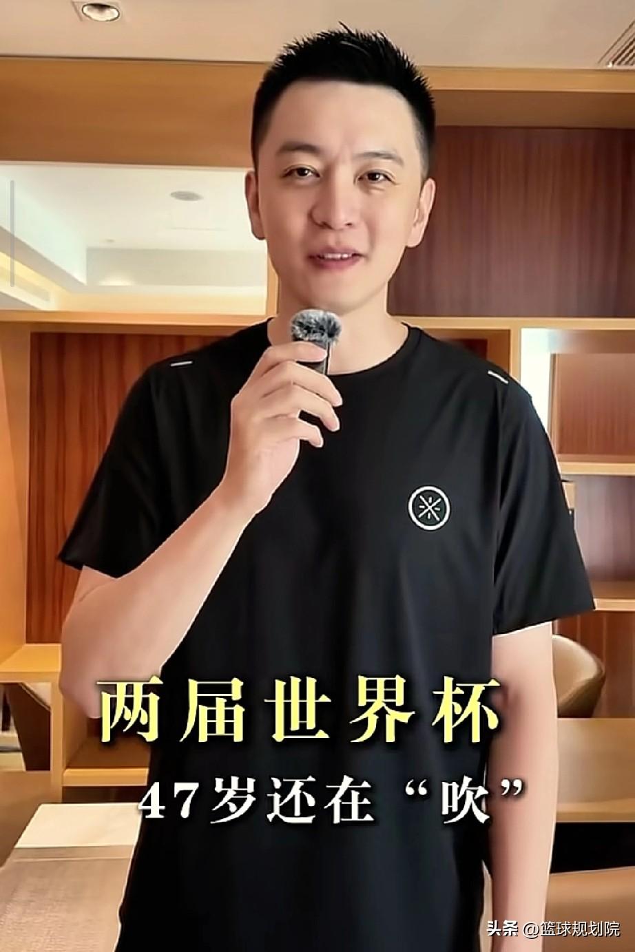 “鸣人堂”，杨鸣是真有才啊！这个节目看来要做成节目啊！

杨鸣自从离开CBA之后