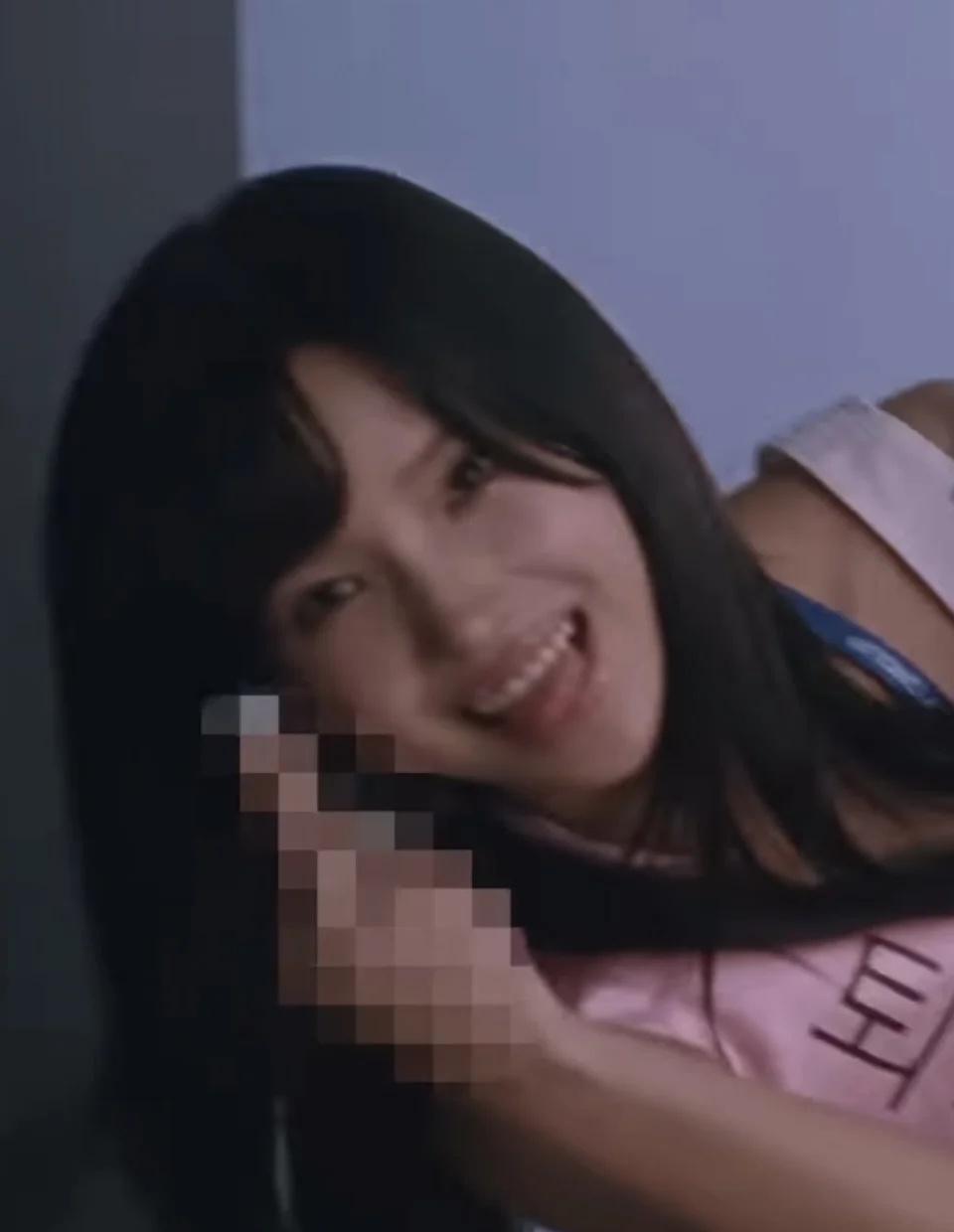 我对上班的态度就这样
新MV太可爱了😍
田小娟 全昭妍 soyeon 田小娟回
