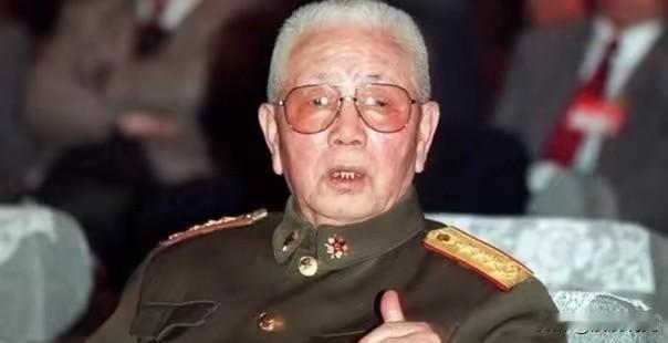 1987年，已经80多岁高龄的原海军司令员萧劲光，在电视新闻里听到，“中国不需要