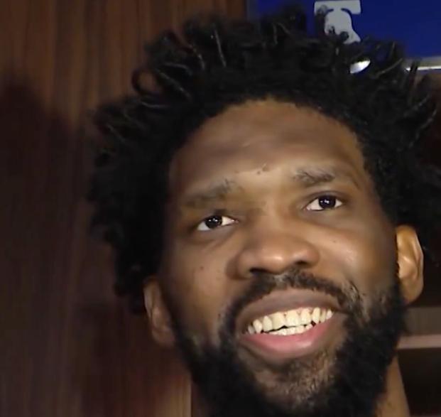 NBA常规赛，76人今日主场128-122险胜火箭。本场比赛，76人球星恩比德发