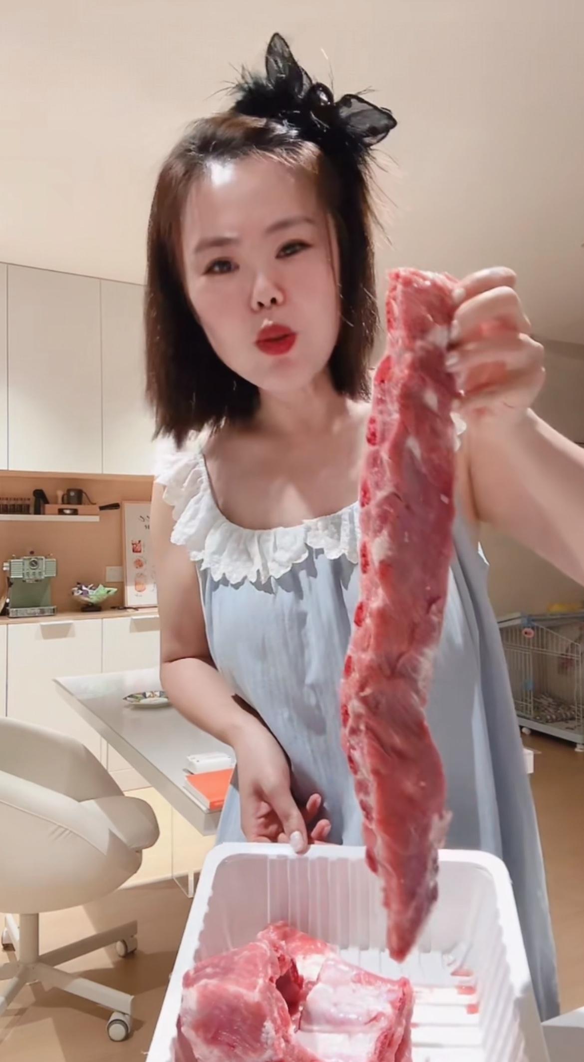 苦茶丹丹香，一周内去两次三母超市！
伙伴们，去沈阳打川字纹，顺便去了一趟三母，看