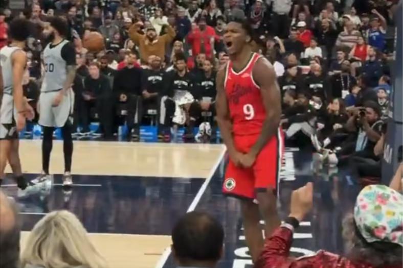 无文班照样赢球！马刺豪取11连胜直指总冠军，快船防线崩盘成筛子

圣安东尼奥马刺