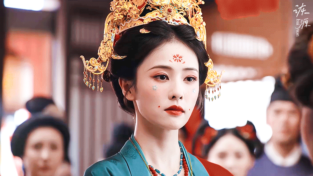 白鹿 《莫离》叶璃 / 动图▷EP01-07 红绿嫁衣-一个美丽特写