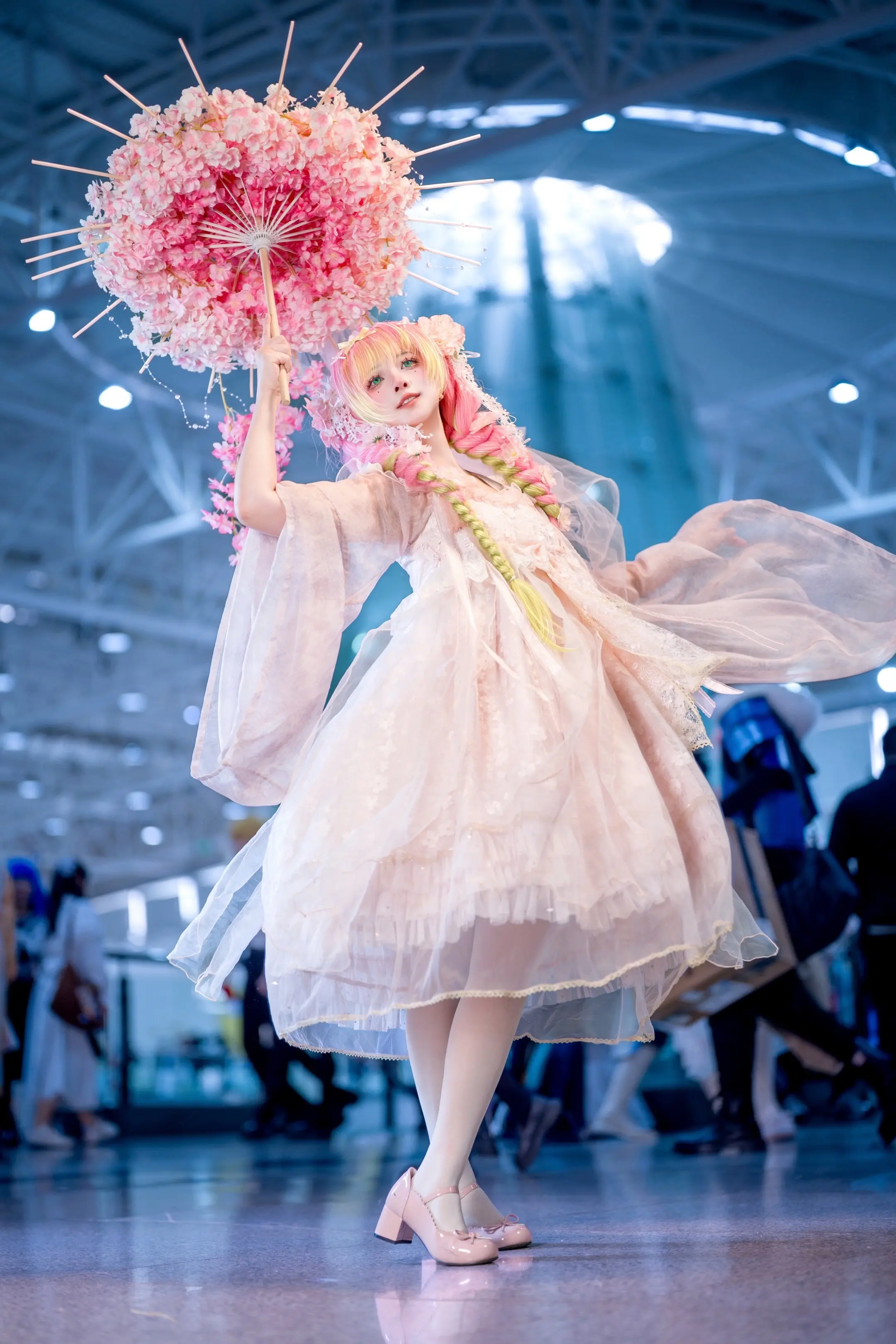 爱上蜜璃如呼吸一般简单🌸。📷：  赛博头发