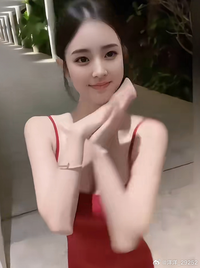 洋洋高锐·爱～有～芳◎红尘妹迎面……来蝴蝶裙醉留……芳◎心心念念心……心西陵桥梨
