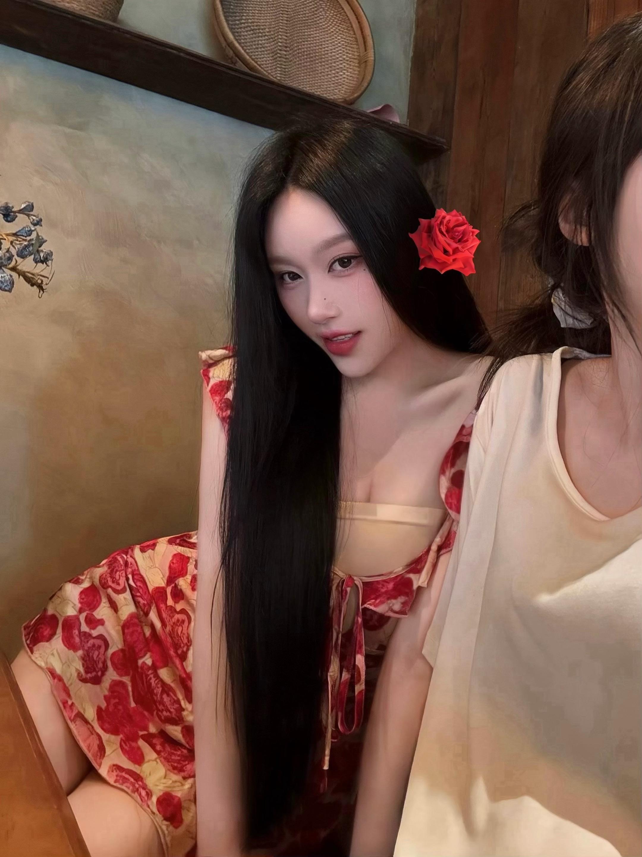 你我之间不应该是白水鉴心吗