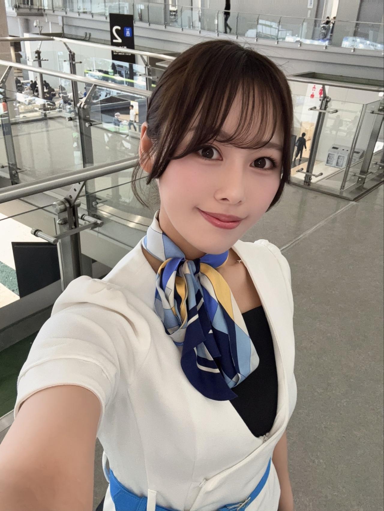 元气满满的空乘小姐姐，微笑迎接每一天！😊💃🏻