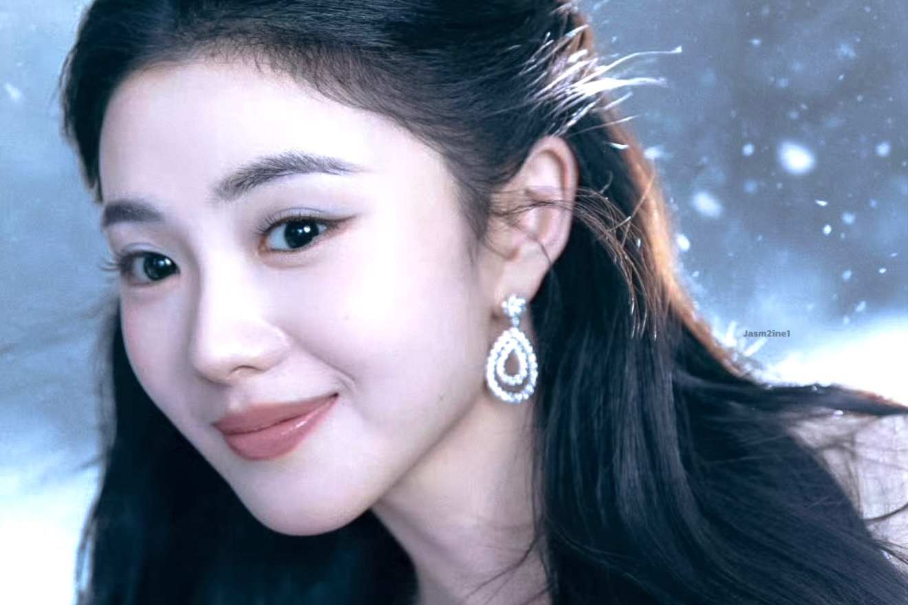 Ice and Snow Princess❄️ 刘浩存 ｜ ​​​