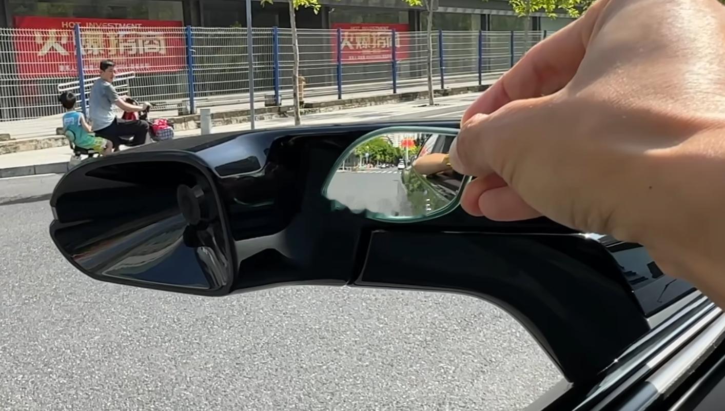 电子后视镜VS镜片后视镜：您喜欢哪个啊？？？ 