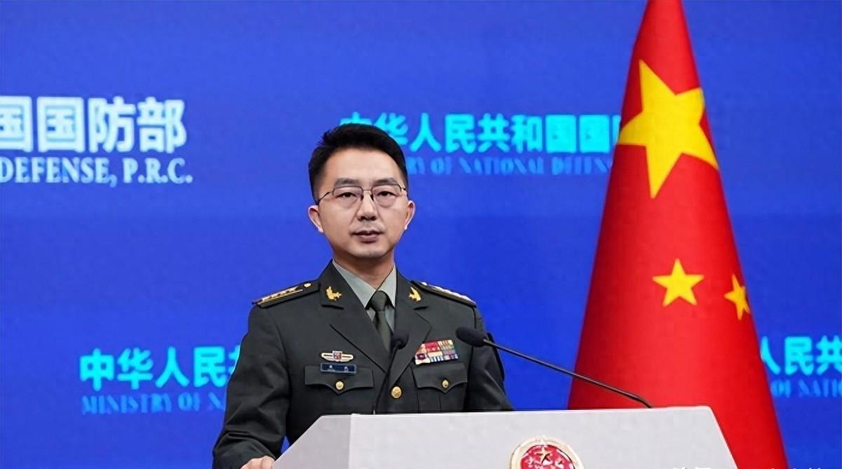 就在最近，特朗普硬是拉拢了24个国家给菲律宾总统马科斯撑场面，摆明了是要让菲律宾