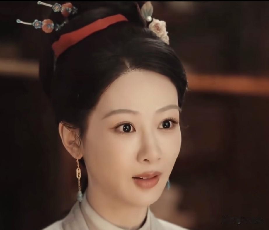 《家业》真的越来越有看头了，当李祯一箭三雕的连环计亮出时，她的大女主形象立住了。