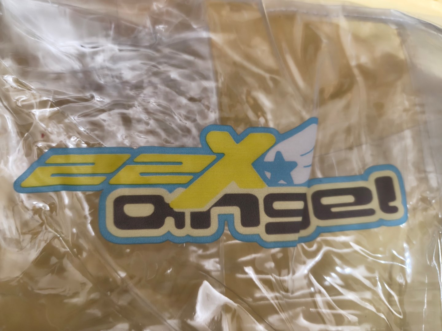 嘉陵江收拾收拾准备再上架行李箱吧，在驿站开箱的时候老板娘说签收那么多行李箱就我的