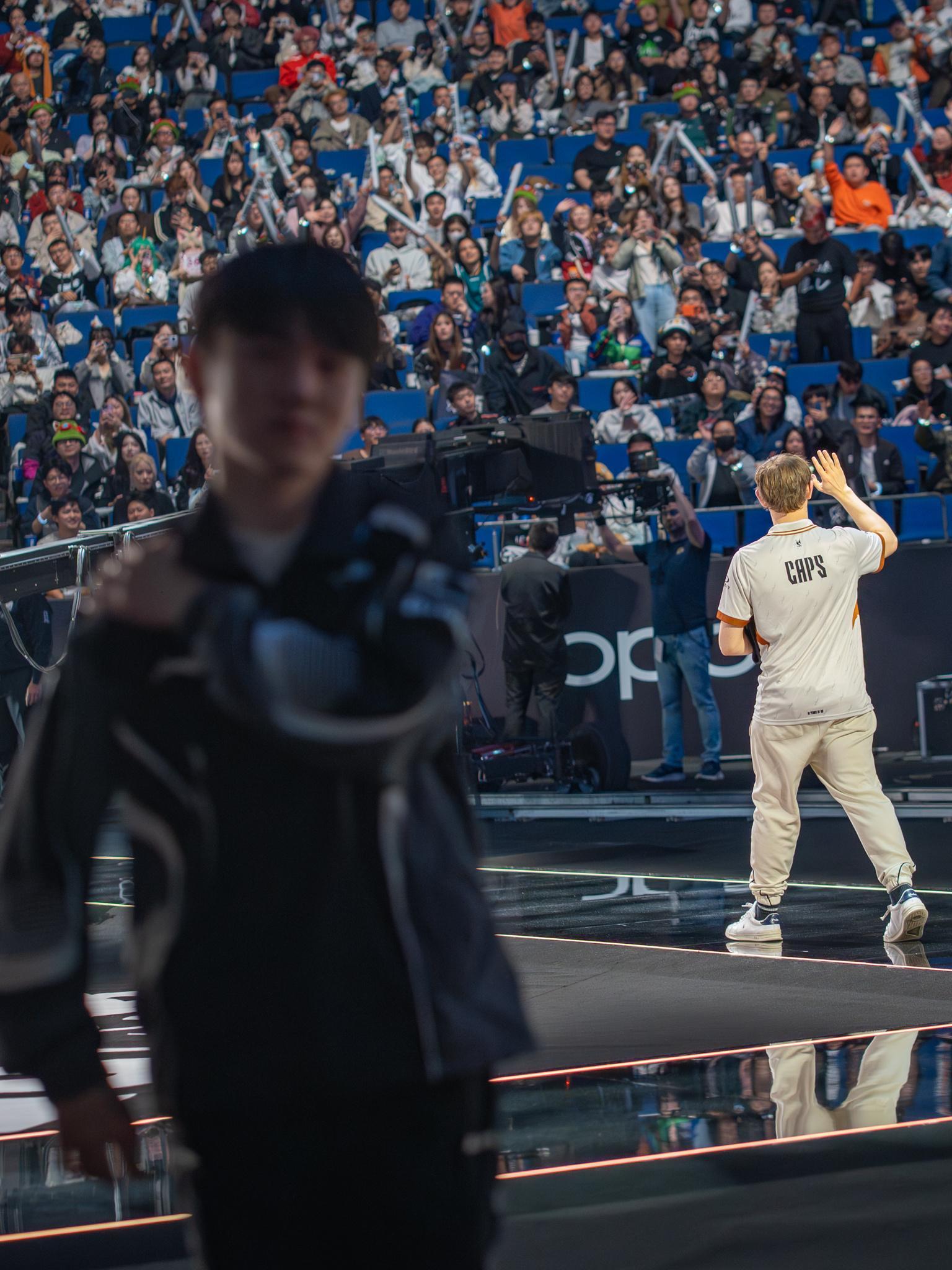 我们走向相反的路cr.unrankedtoTimlpl只剩下tes了tes被lc