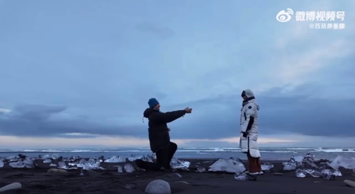 孙丞潇和金莎求婚了 谁懂啊！一直磕的姐弟恋终于迎来求婚喜讯，满屏的甜蜜都要溢出来