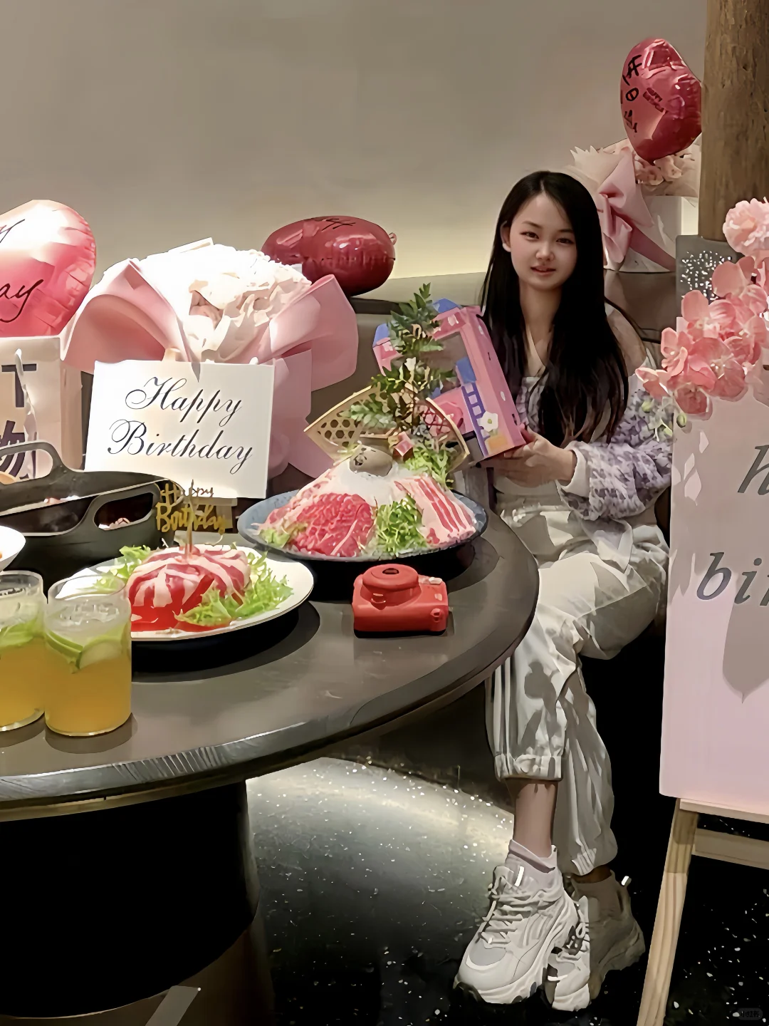 我宣布，以后闺蜜过生日就带她来这里