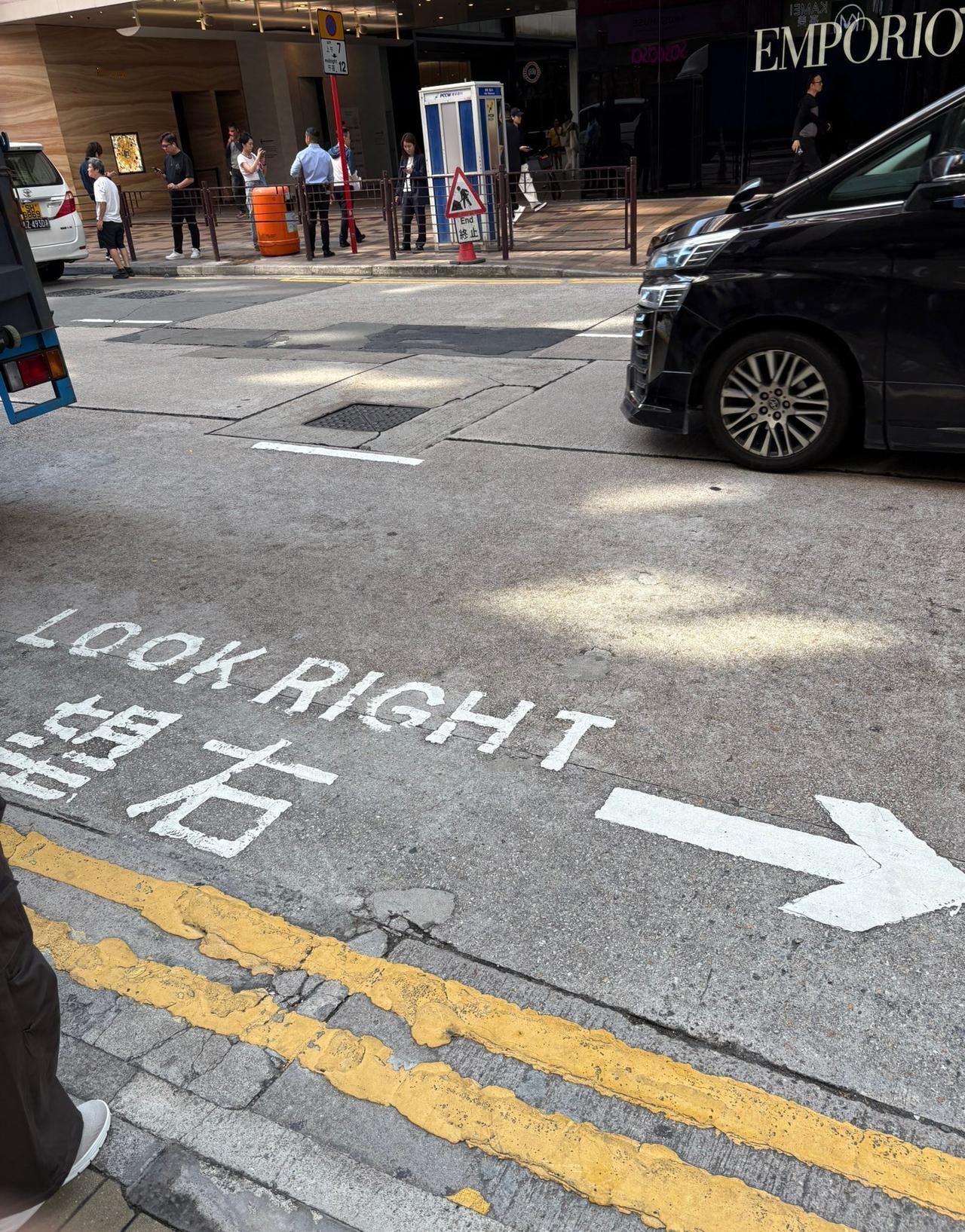 不抽烟不喝酒就是好男人吗？
应该这么说吧，好男人基本上都不抽烟，不喝酒。
但不代