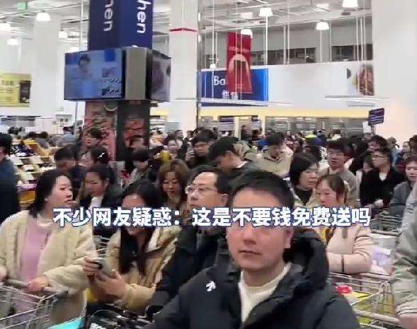 湖北即碰即用消费券唤回线下人流 全国两会热议的促消费样本太实用
有没有人跟我一样