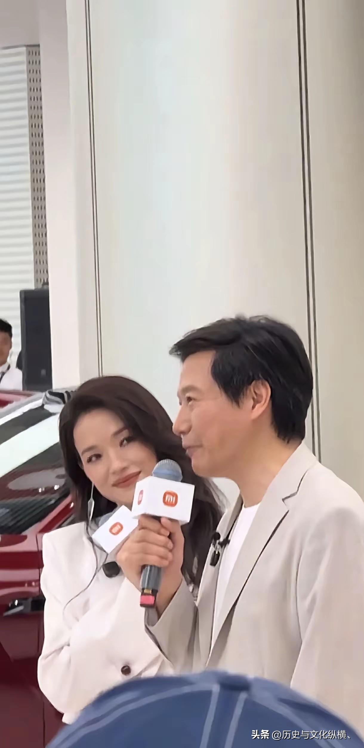 这样看别人老公，不怕破坏他人家庭吗？