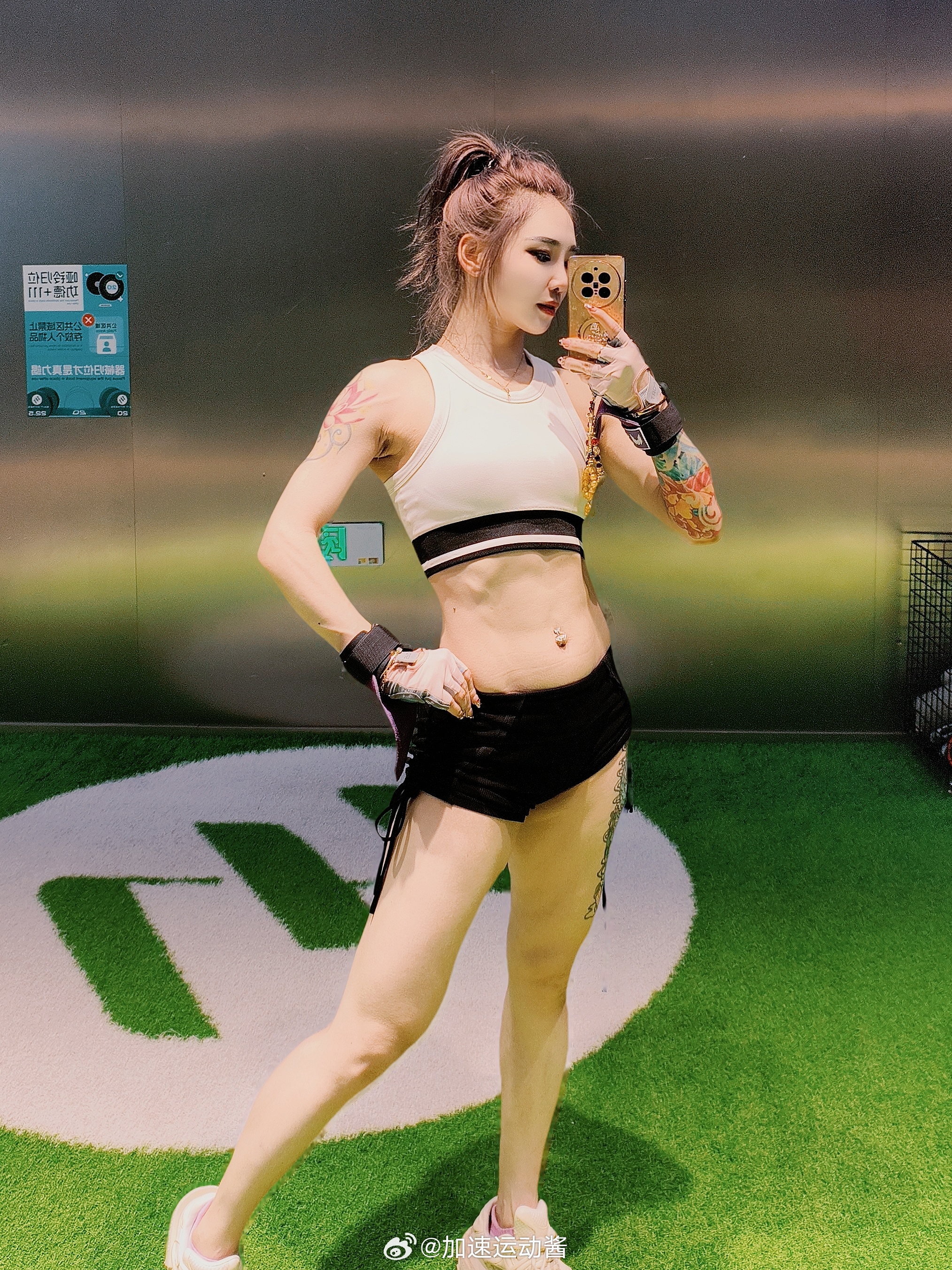 健身这么快乐的事情一定要和朋友一起呀我的日常plog健身健身穿搭