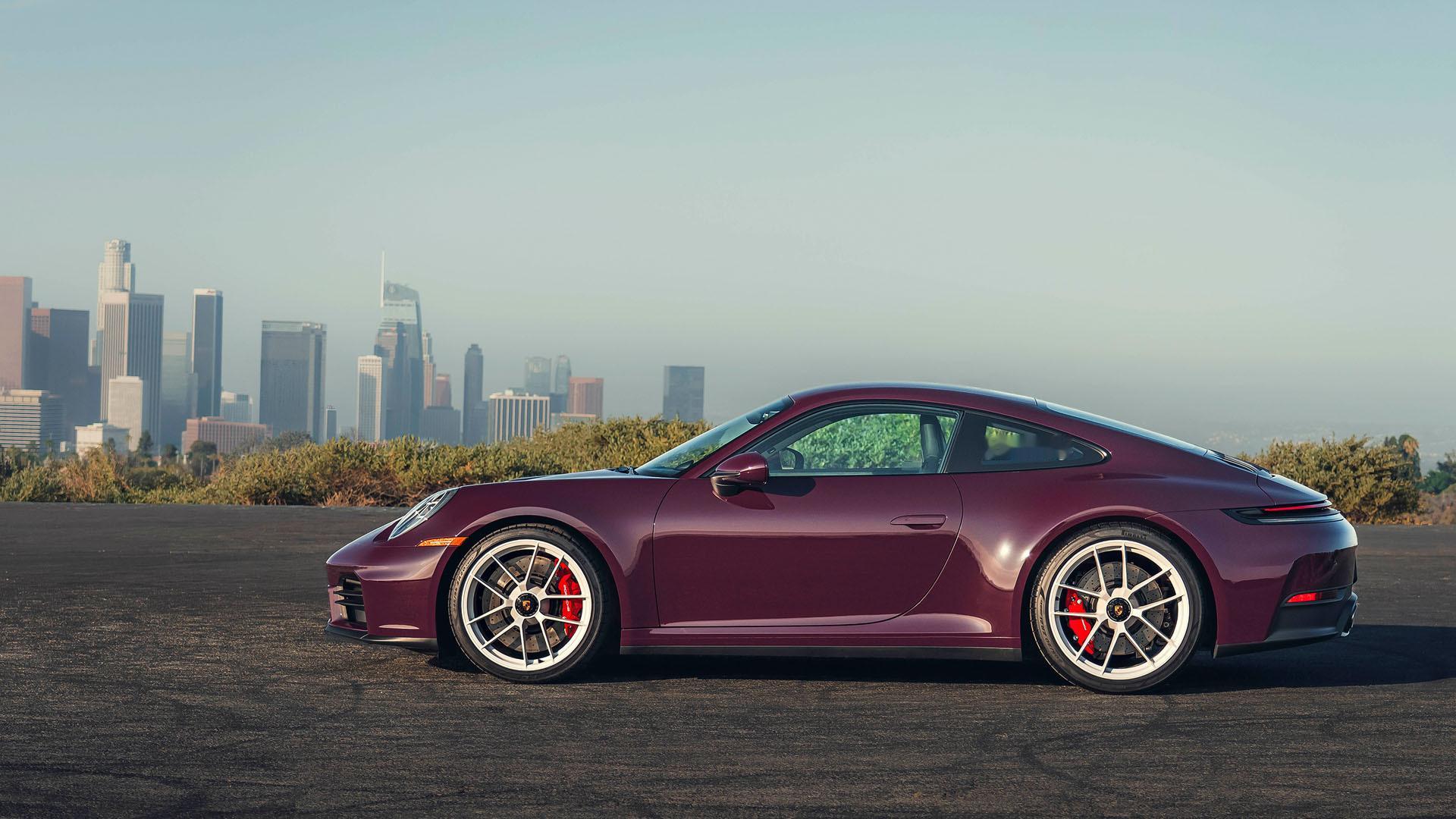 2027款保时捷911 Carrera S北美地区配备MT套件，增加了六速手动后