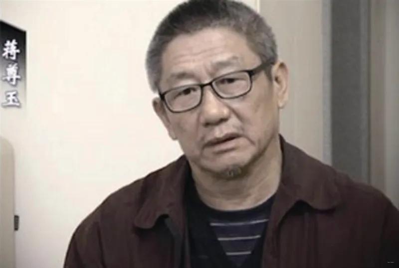 人称“大哥”的政法委书记:动员全家上下一起贪腐，女婿一次受贿72套房子。

20