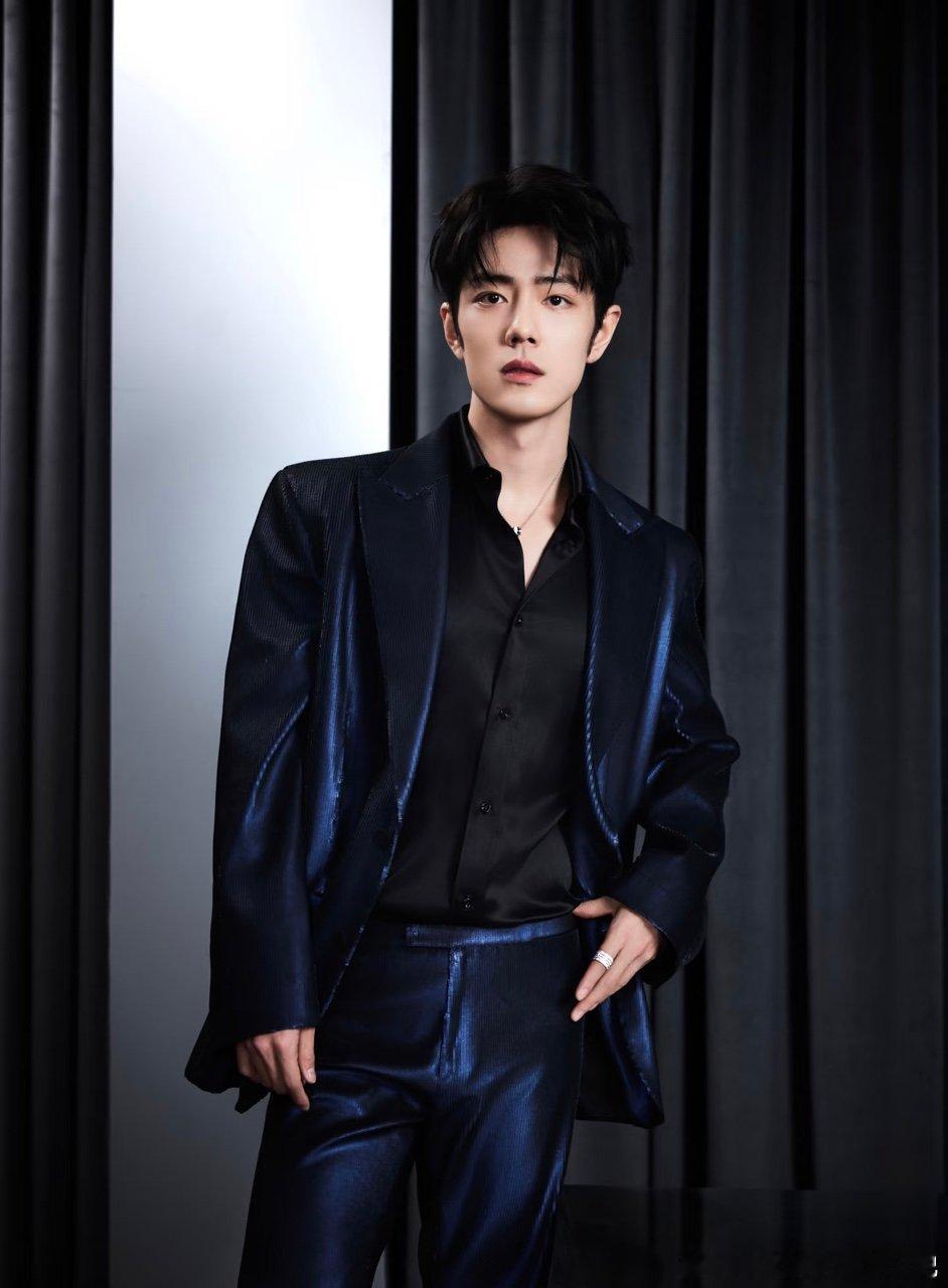 肖战 这群显眼包给我整这么大屏咱就是说，粉丝的应援永远不会让我失望！ 