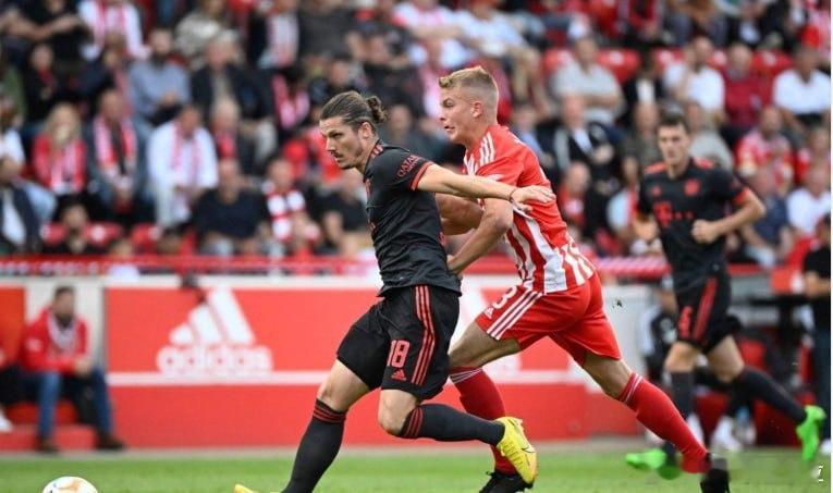 德国杯 4月23日02:45 勒沃库森VS拜仁慕尼黑  德国杯焦点战，精不精彩看