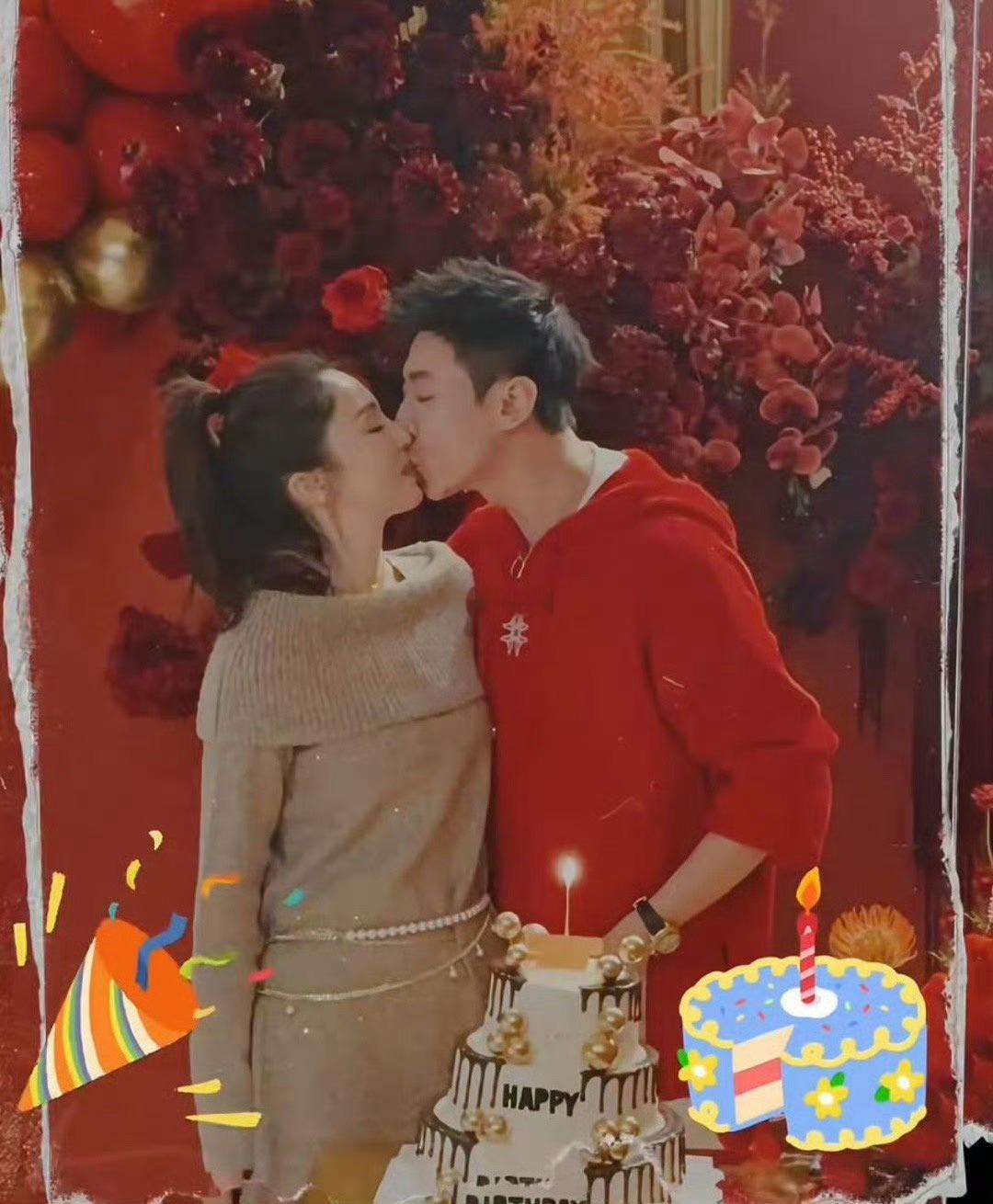 张维伊就这气泡音叫董璇宝贝的吧 张维伊玩起自己的梗来是真的狠！一句气泡音“宝贝”