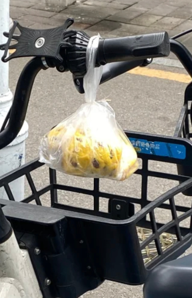 又多了一个悲伤的打工人