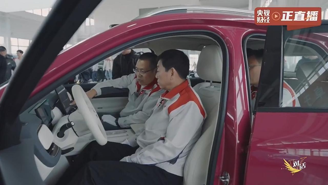 每周四早上 7 点半，长城汽车有件雷打不动的事 — 评车会。今天，这个持续了 2