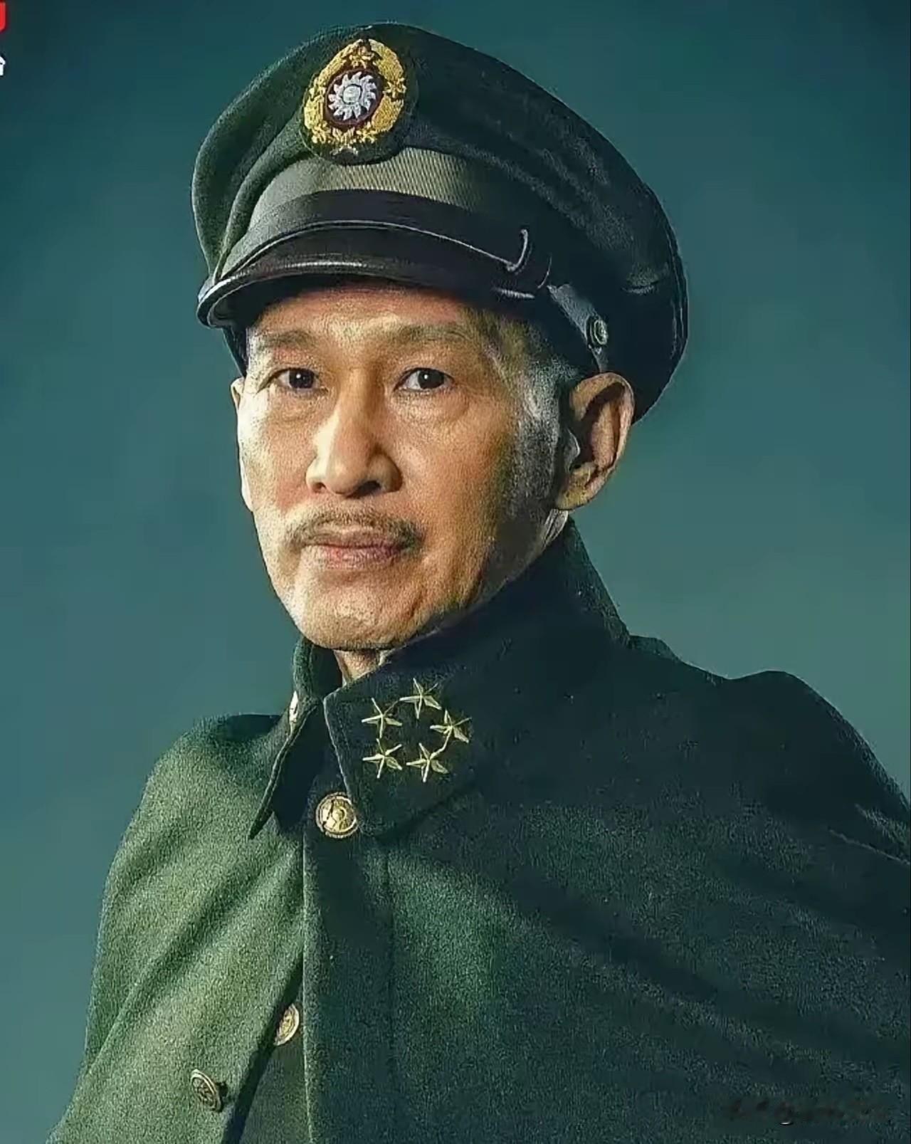 你还别说，这个演的入木三分，还真有当年老蒋的影子，身材，体型都有点像，还是演员的