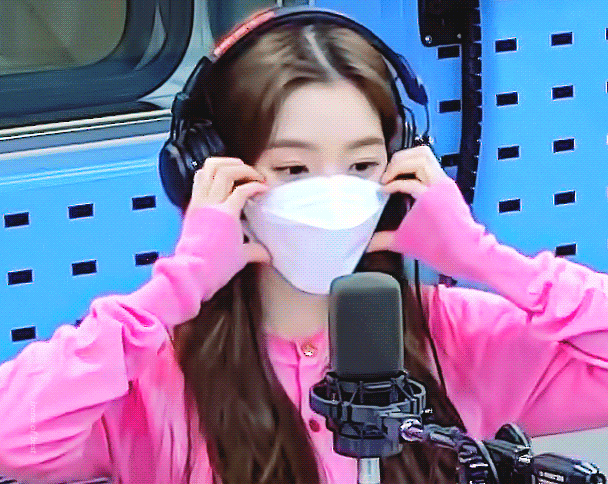 Irene[超话]裴珠泫 耳机🎧 ​​​