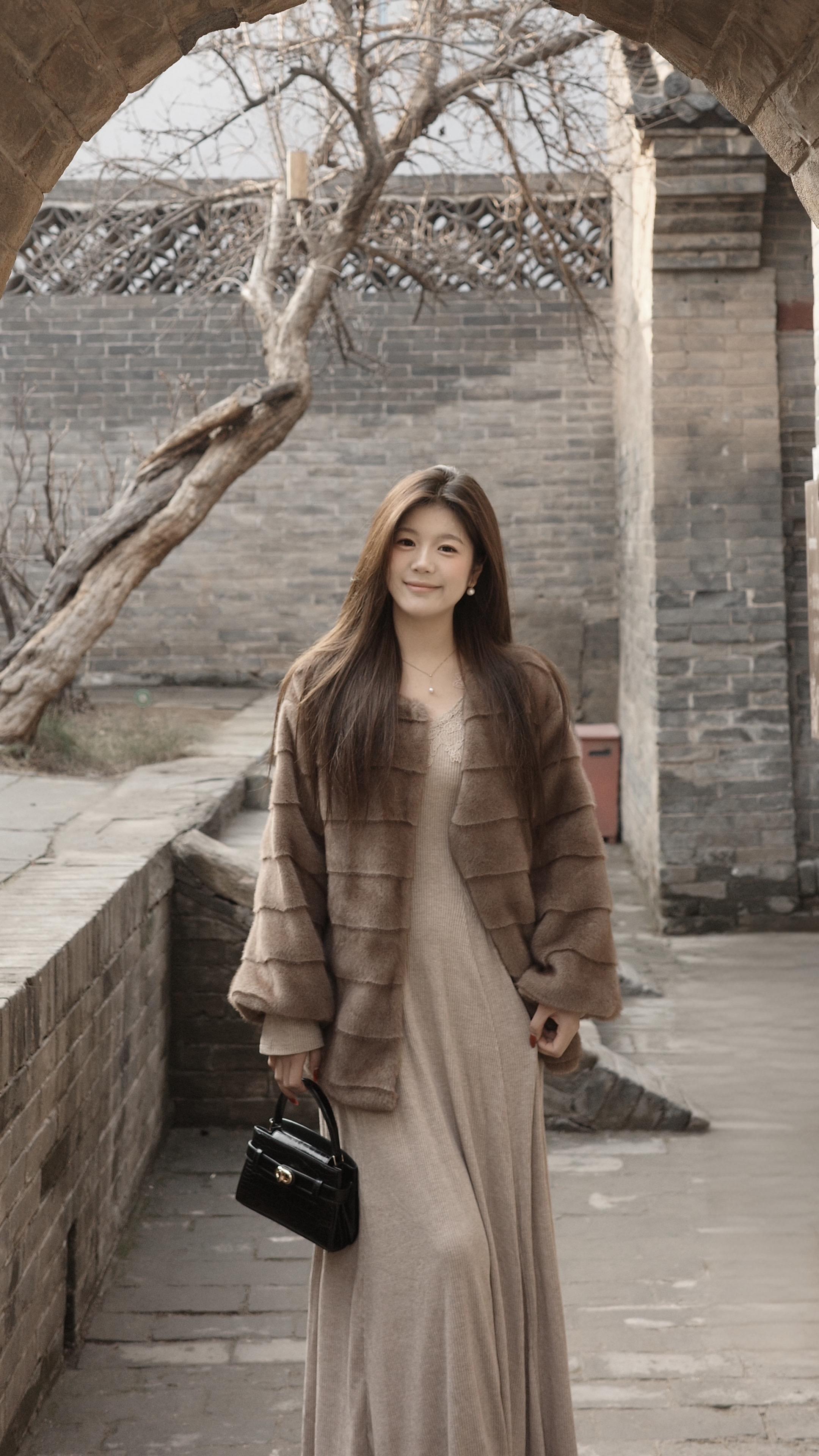 從未攀過雪山 所以以爲天會繼續晴