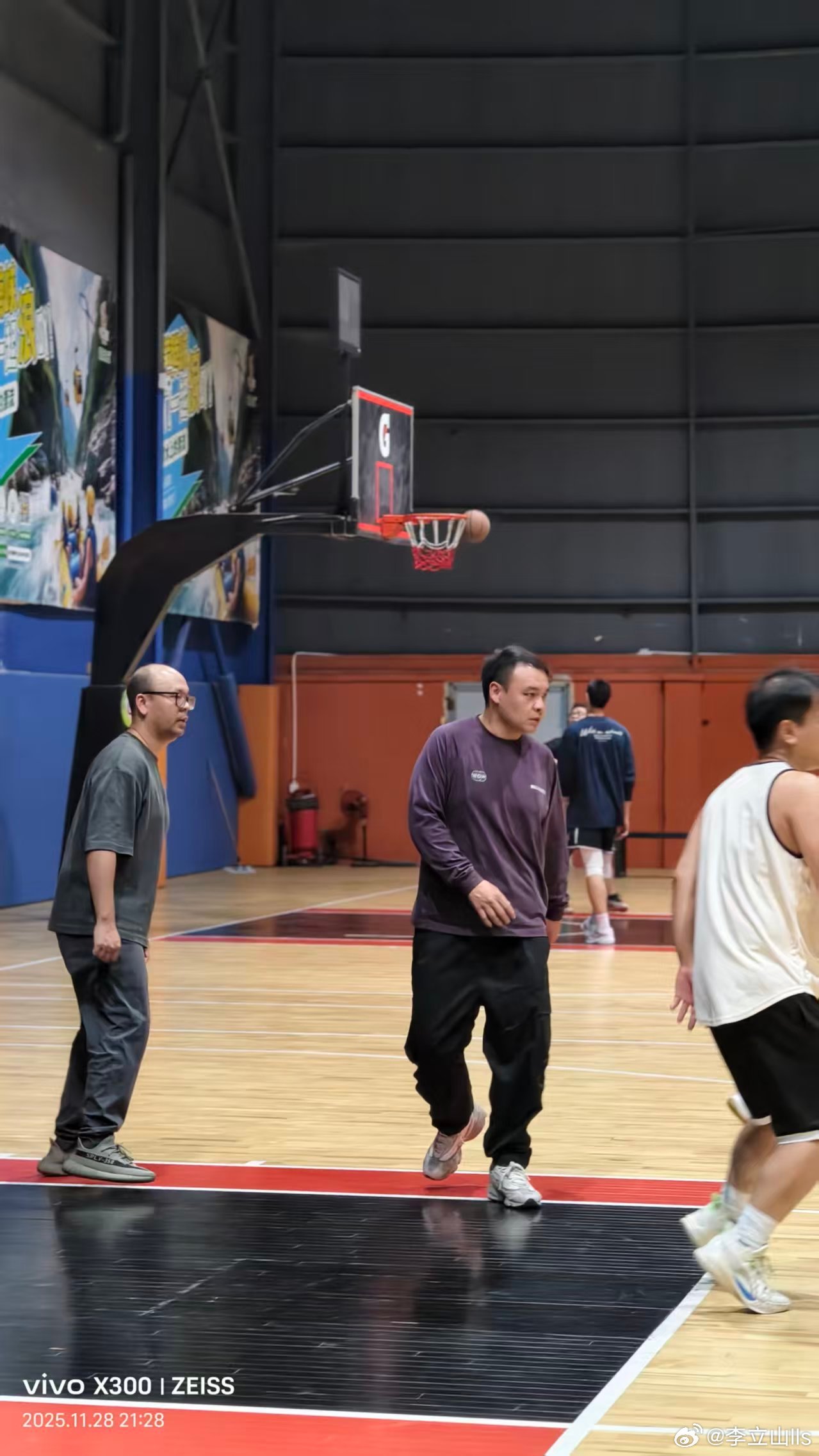 累了，感觉我最突出的，是粒钉！ 