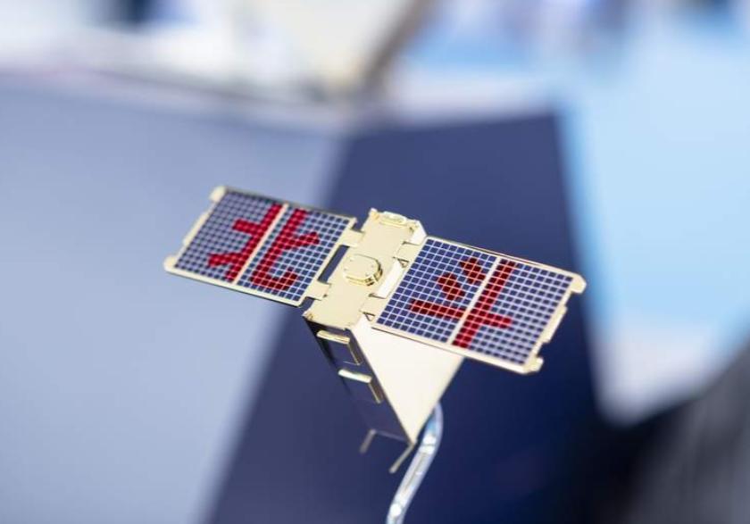 北斗没顶住！南京回应卫星定位失灵:北斗和GPS被精准干扰和压制
19号当天，南京