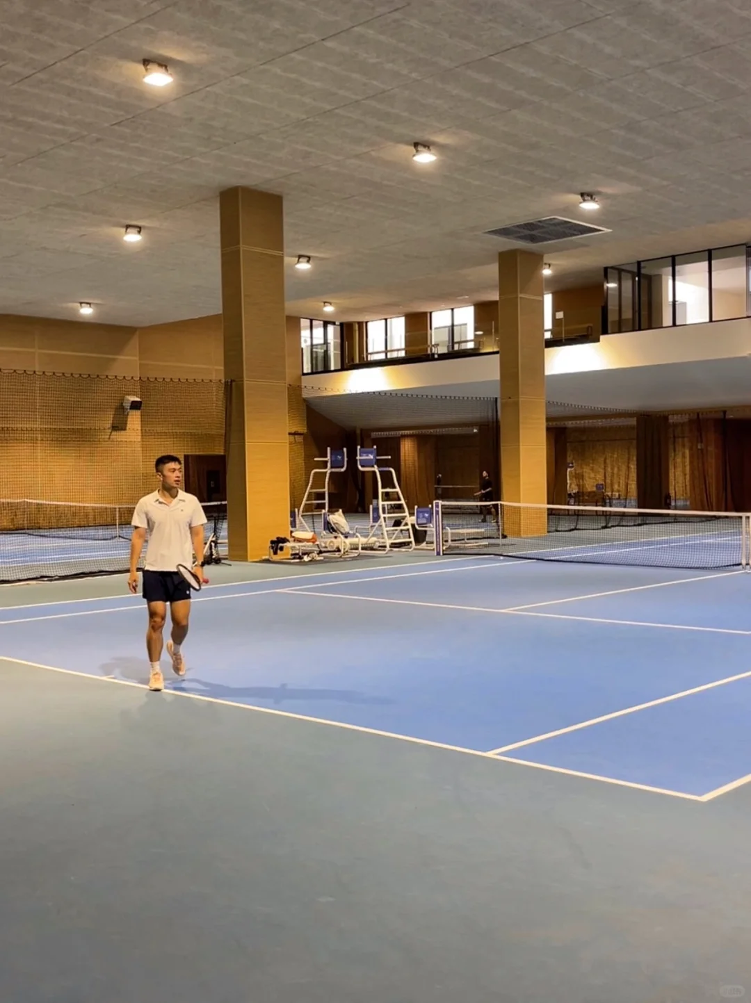 巴黎最美硬地网球场