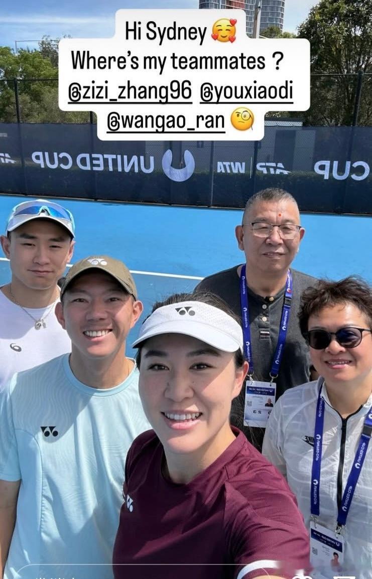 🇨🇳朱琳抵达悉尼，备战联合杯昨天🇨🇳张之臻也到了1.3 联合杯中国队加油