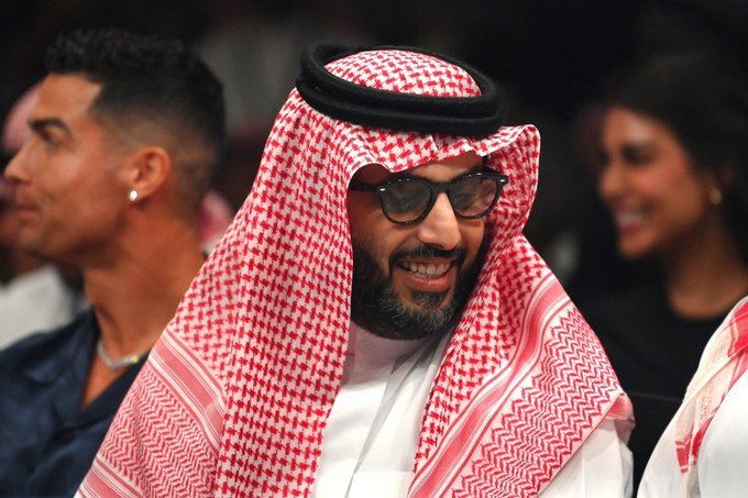Andy Mitten谈及关于 Turki Al-Sheikh 的推文：“我没有