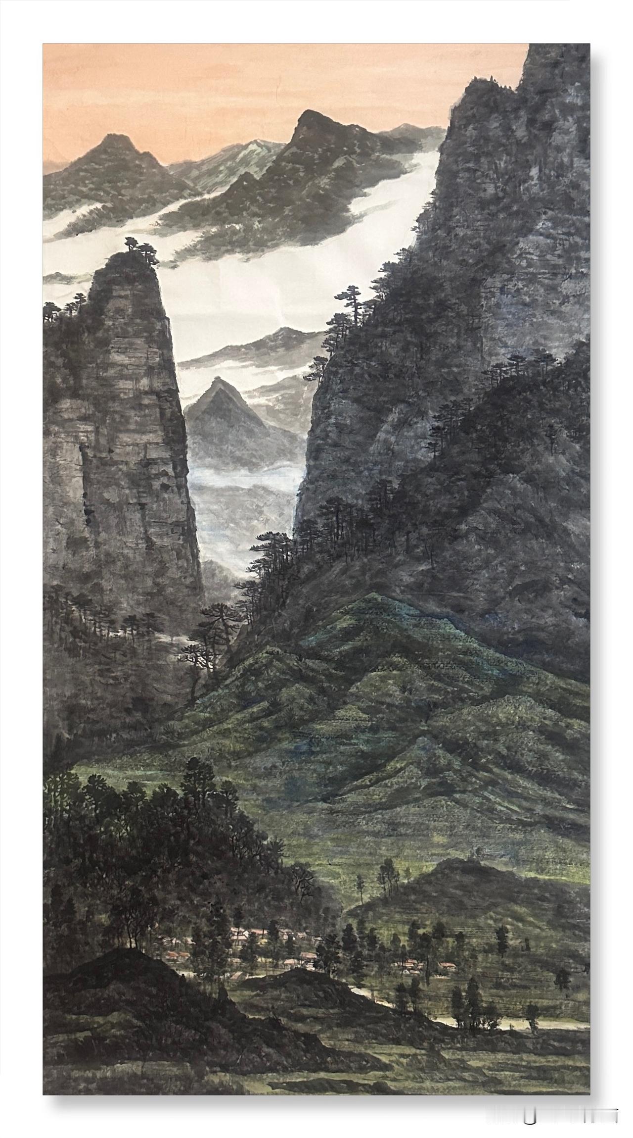 中国画的写意精神，在王建军三土的作品里体现得淋漓尽致。他1962年生于北京，头衔