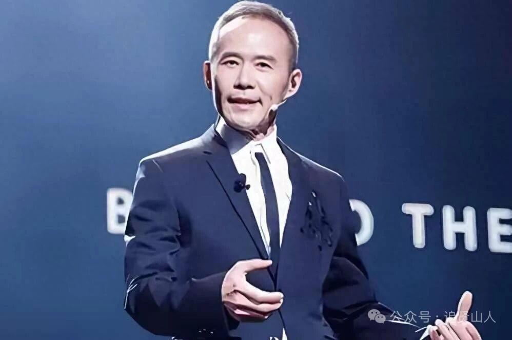 地产教父的故事～有点晚节不保。
大概搞地产活得没艺术圈惬意吧！

———致那个本