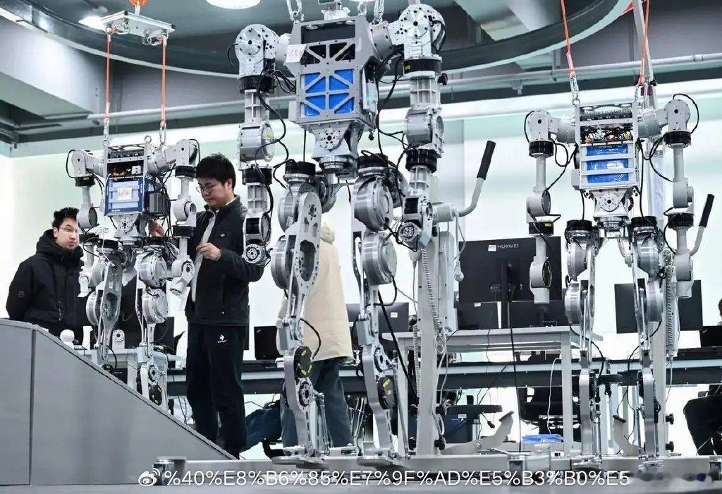 人形机器人核心零部件｜深度关联9家企业盘点人形机器人产业化持续推进，上游精密零部