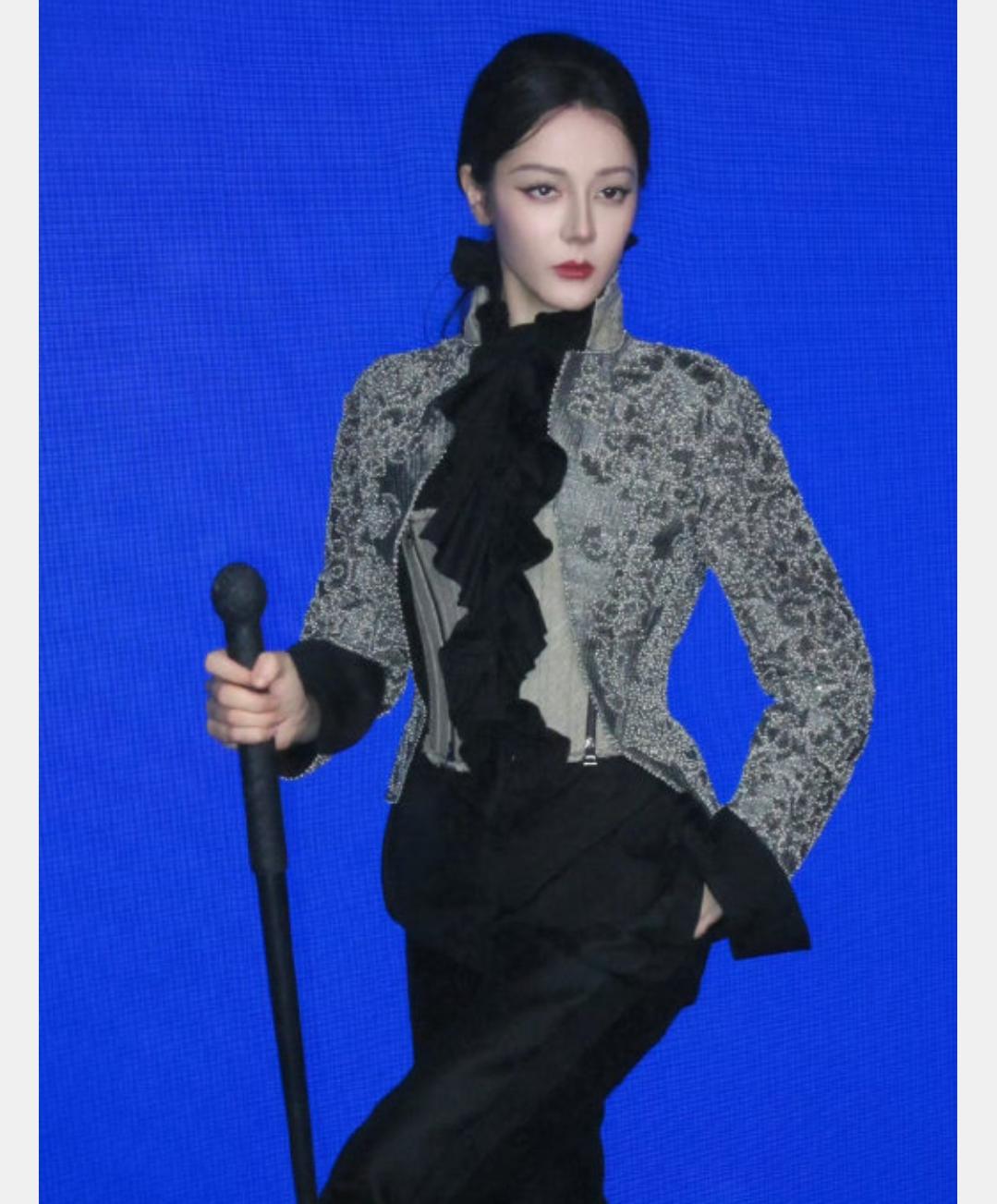 迪丽热巴一句“我瘦下来很快”，为何让无数普通人直呼“破防”？
在迪丽热巴34岁生