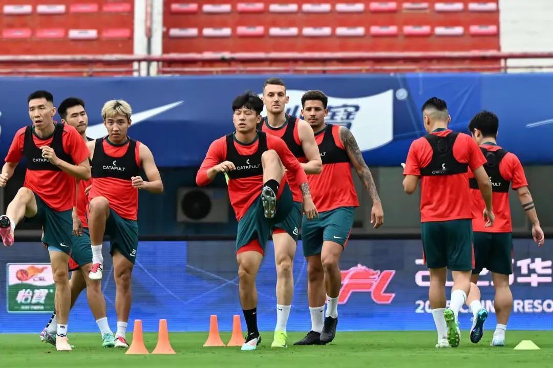 期待奇迹！本月6日晚7点，河南队与北京国安的足协杯决赛将在苏州奥体中心开打！是今