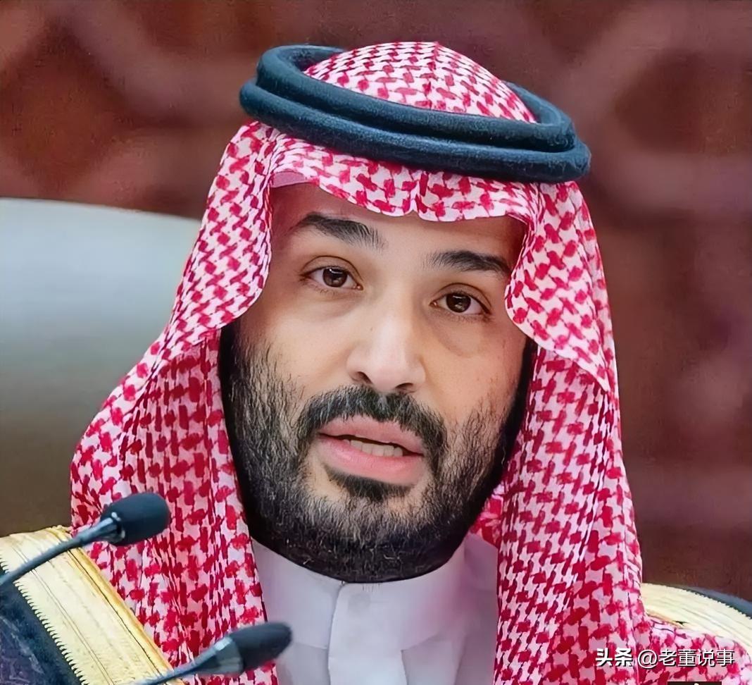 沙特这波不按套路出牌。

2026年3月21日，沙特炼油厂遇袭，外界本以为会看到