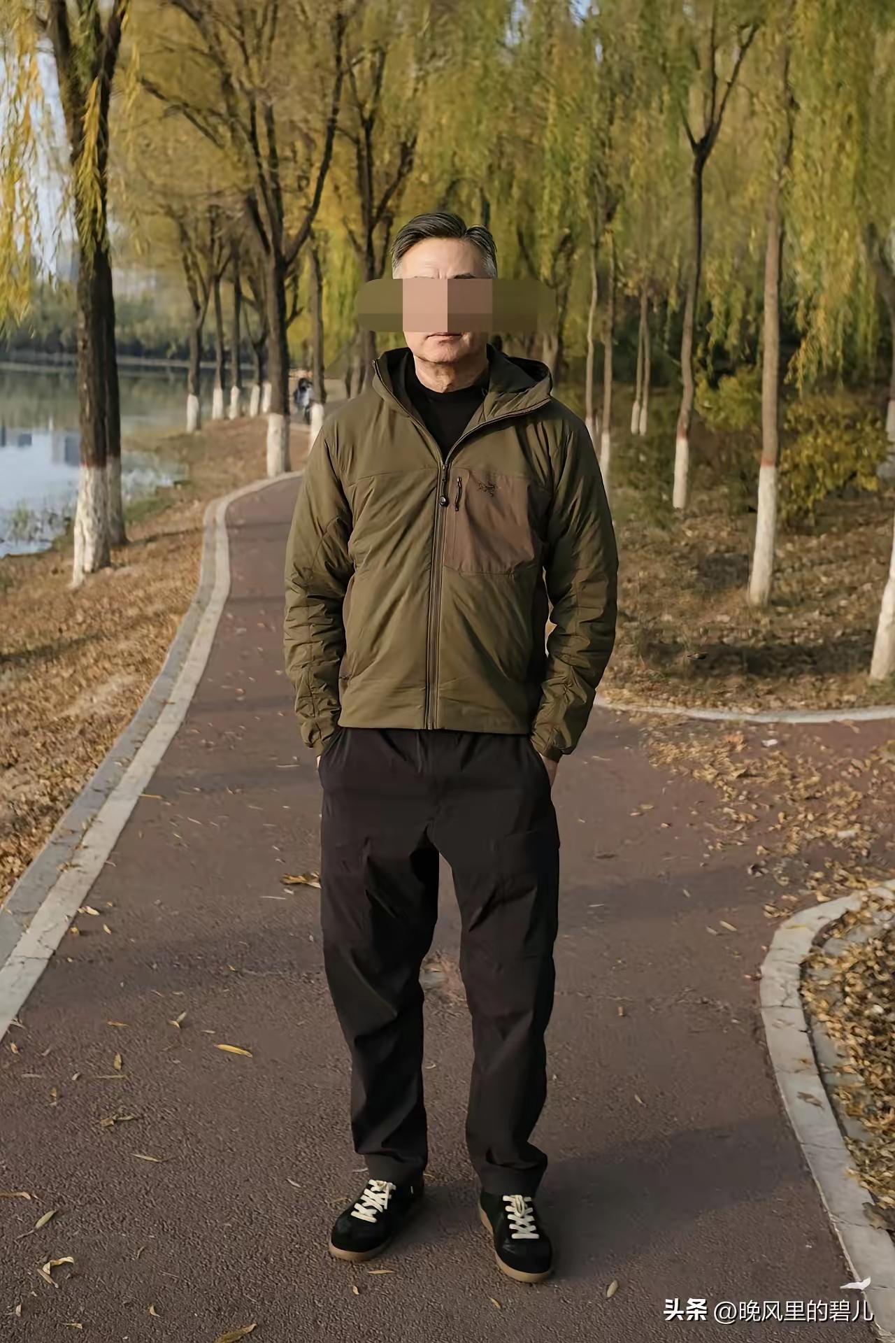 广东乡野奇闻：两村之隔坐拥“双妻”，他耗尽千万家财与半生精力，终成孤家寡人！
