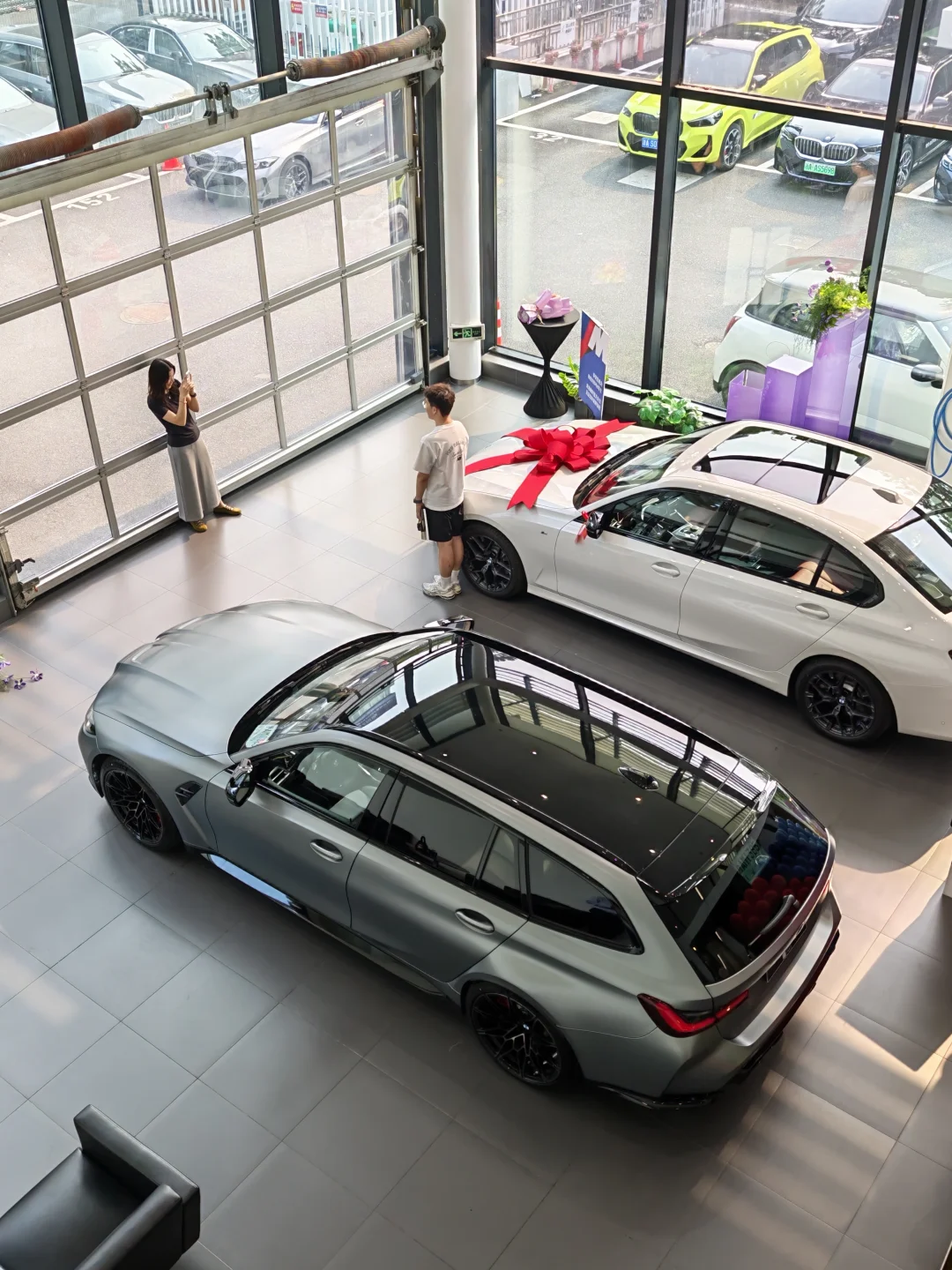 四十礼物，磨砂纯灰M3 Touring