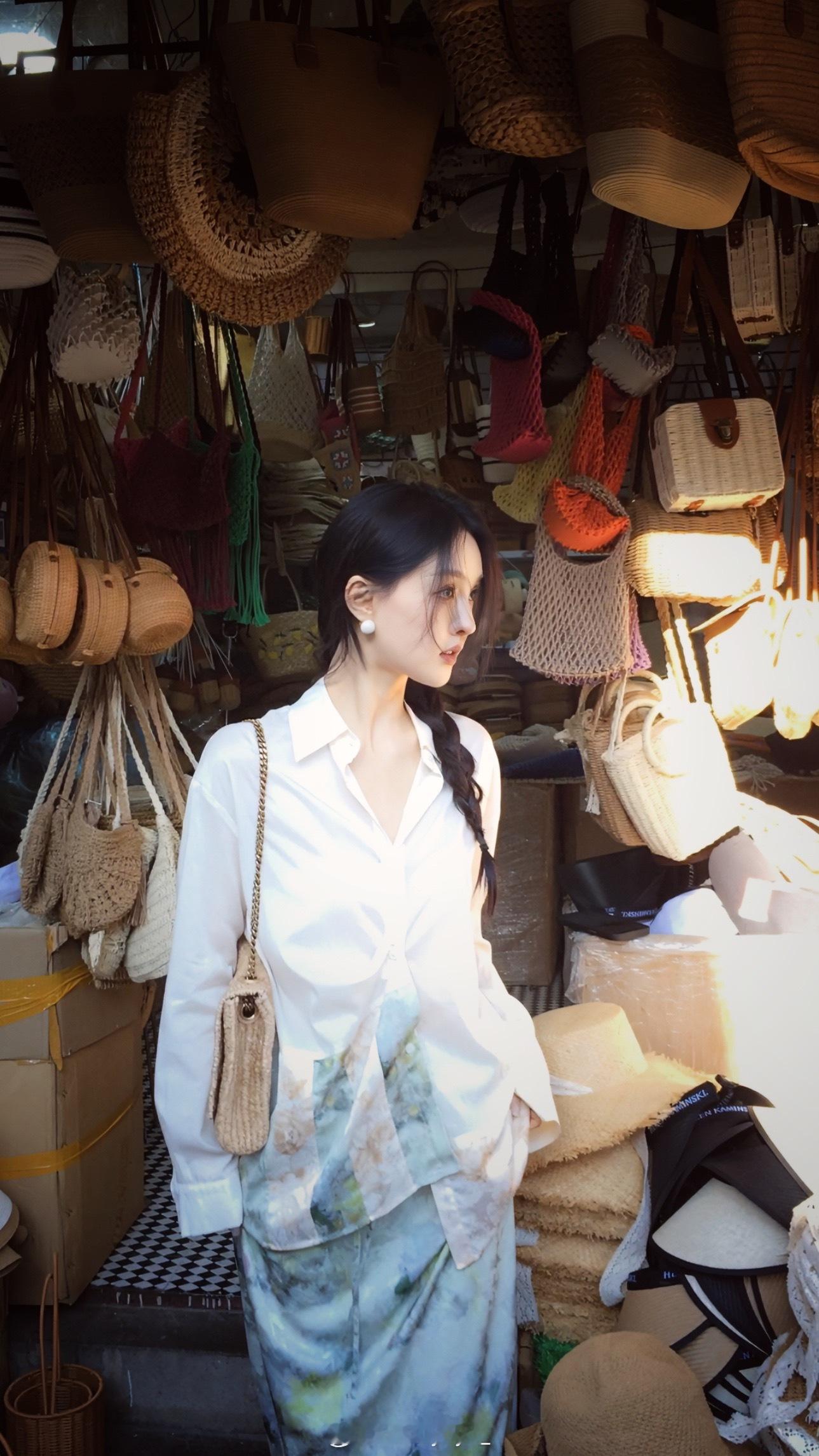 很爱的编发 想出个教程 你们想看🐴？ ​​​